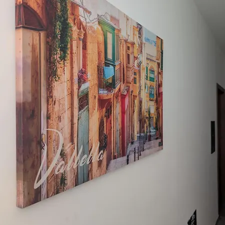 Private Cosy In A Modern Suburban Penthouse