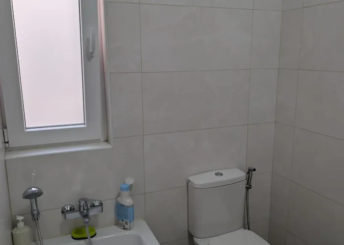 Private Cosy In A Modern Suburban Penthouse Konukevi